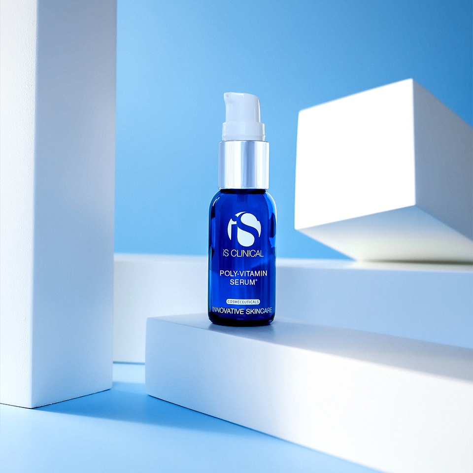 iS Clinical Poly-Vitamin Serum Serums & Treatments iS Clinical