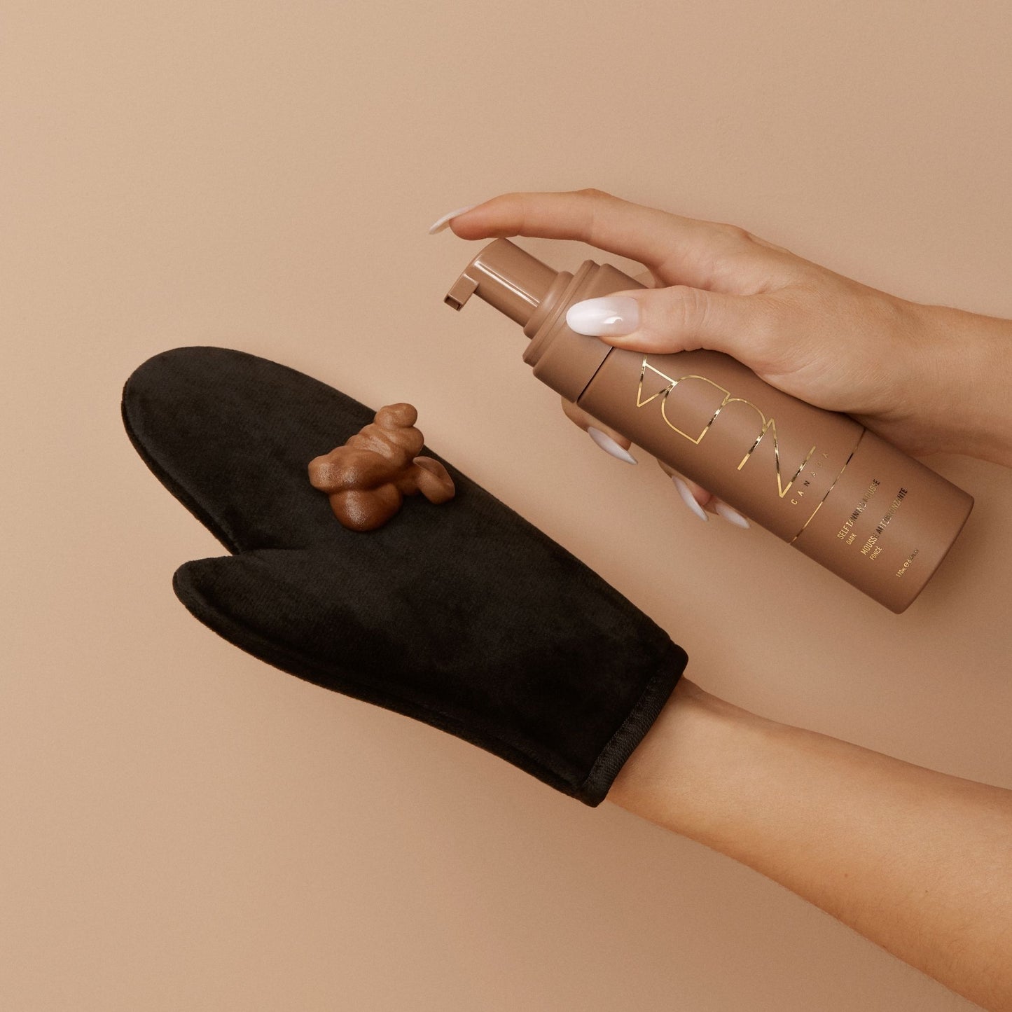 Nuda Tanning Mitt Sunless Tanning Nuda