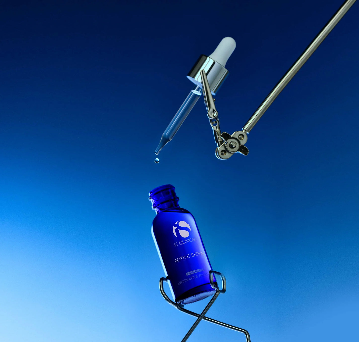 iS Clinical Active Serum