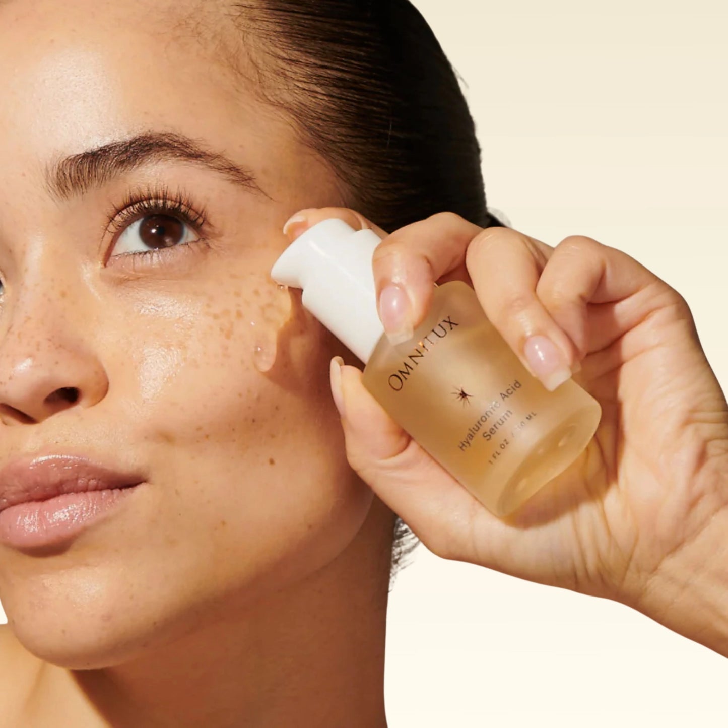 Omnilux Hyaluronic Acid Serum