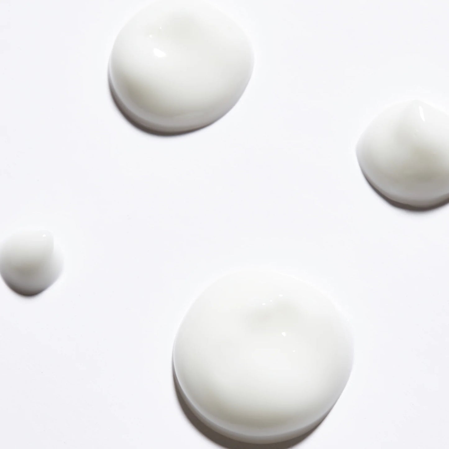 AlumierMD HydraBoost