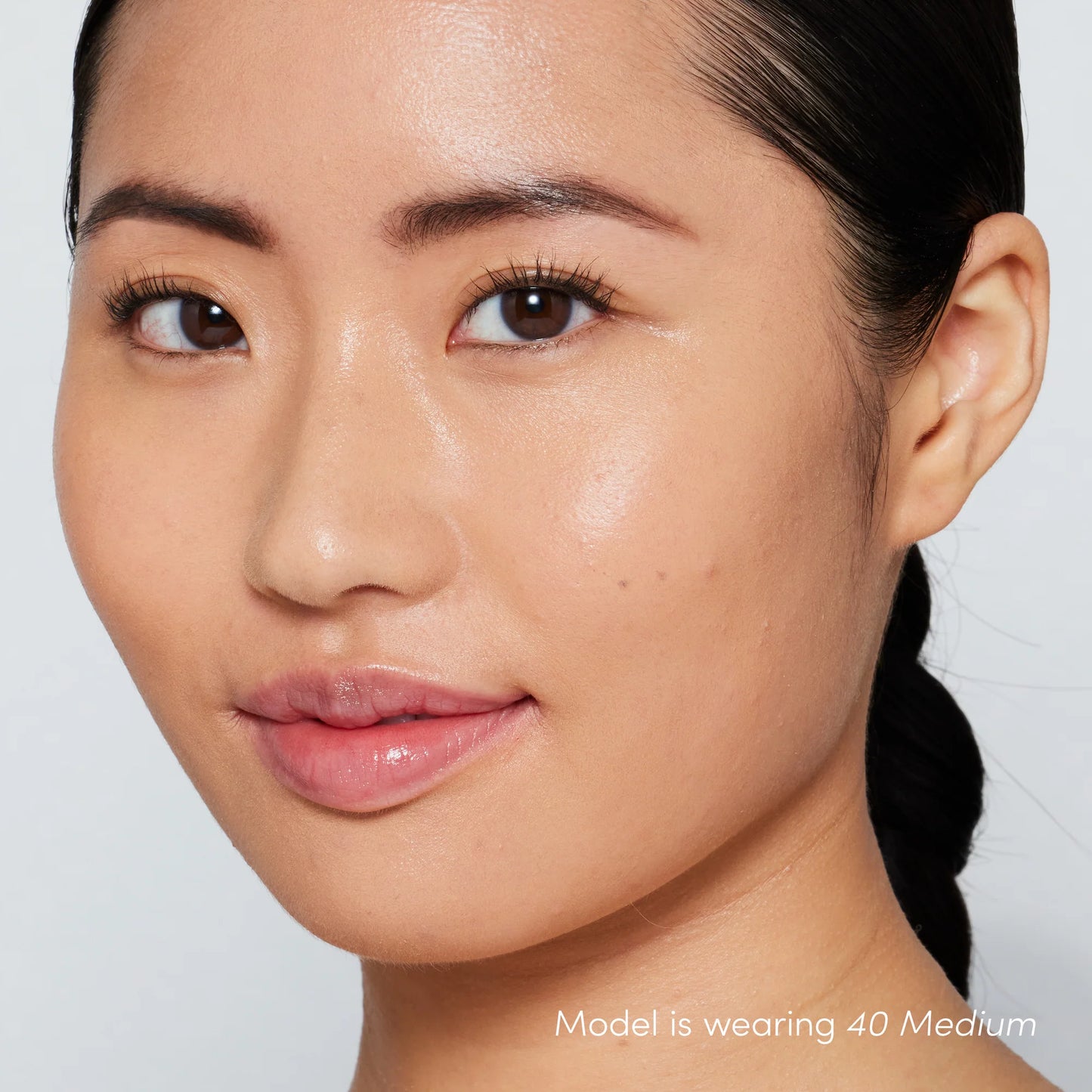 Jane Iredale Skintuition SPF 30 Radiance-Boosting Liquid Foundation