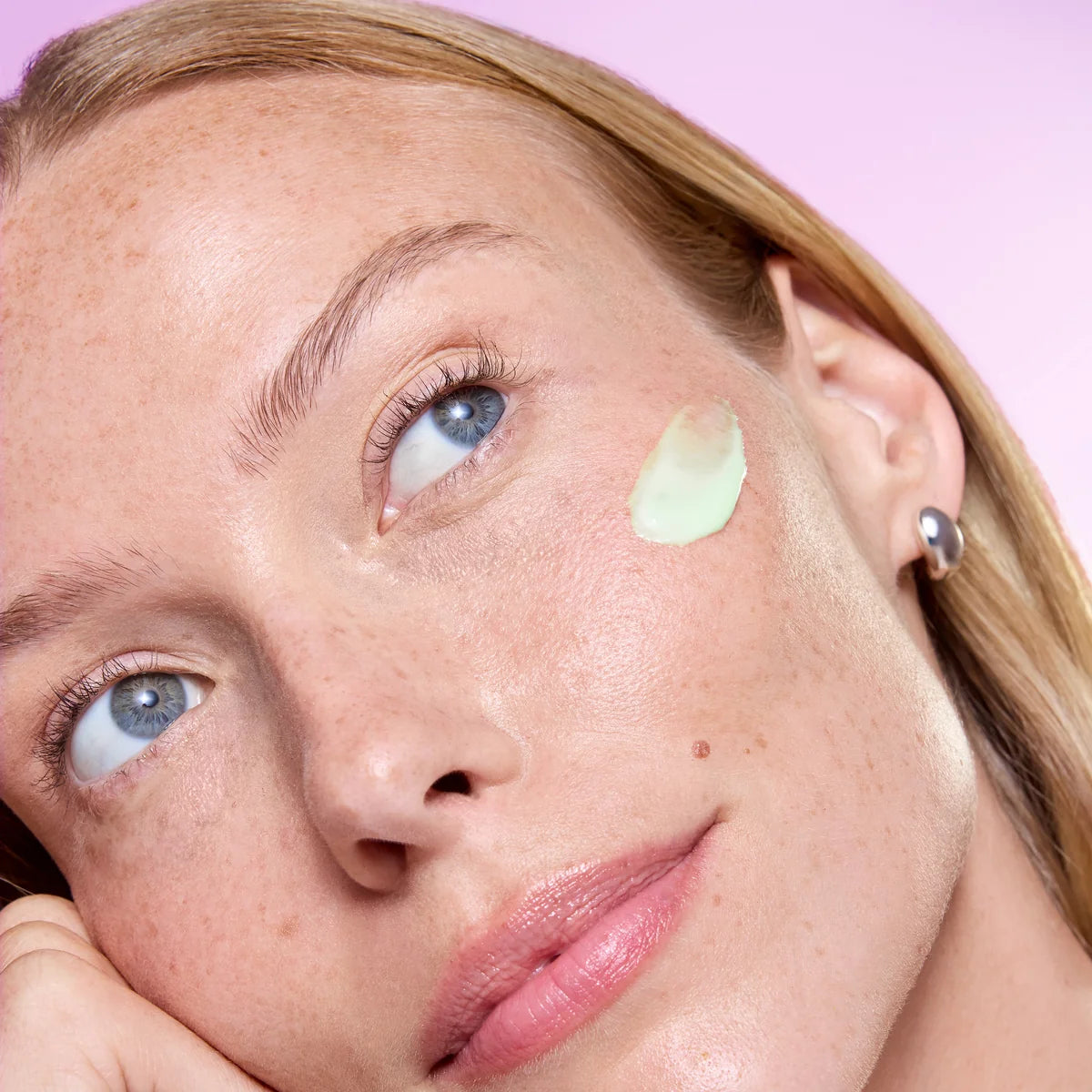CLEARSTEM Skincare SMOOTH OVER