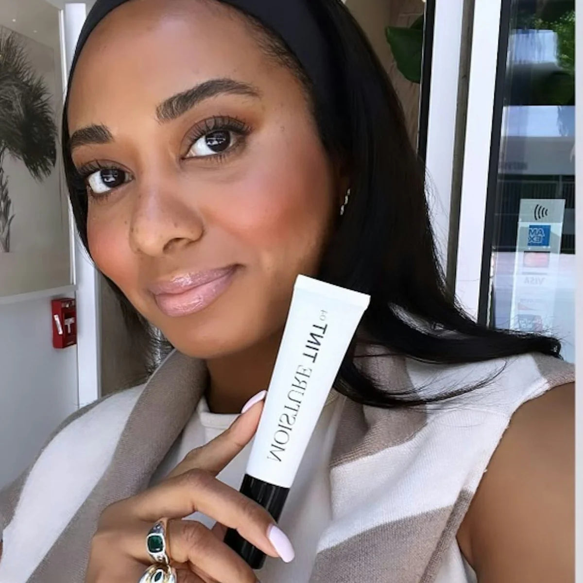 Gee Beauty Moisture Tint