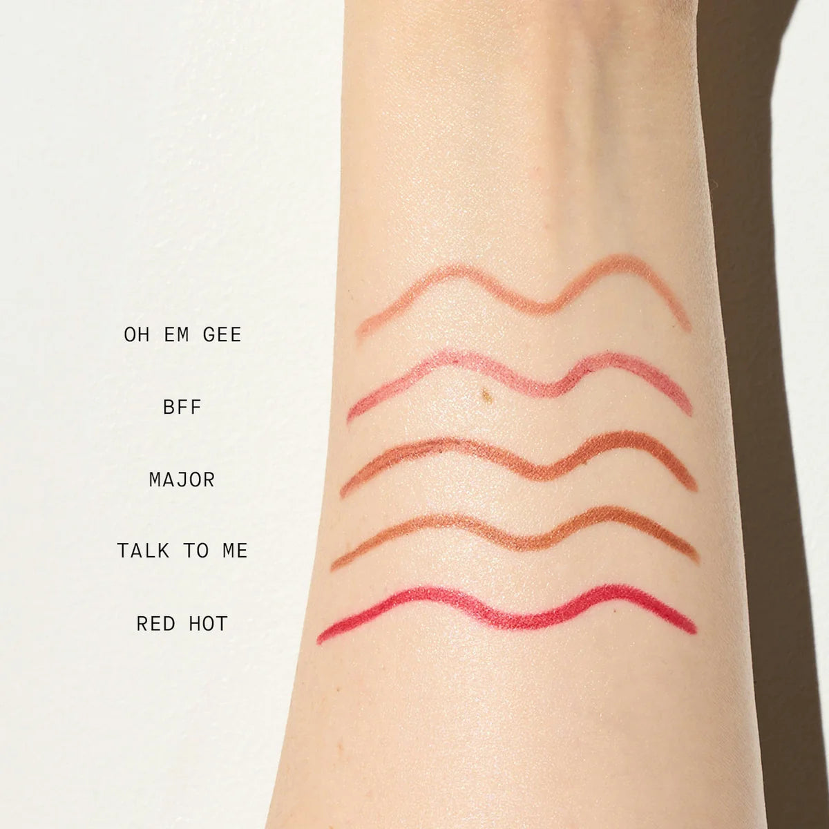 Gee Beauty Creamy Lip Define Pencil