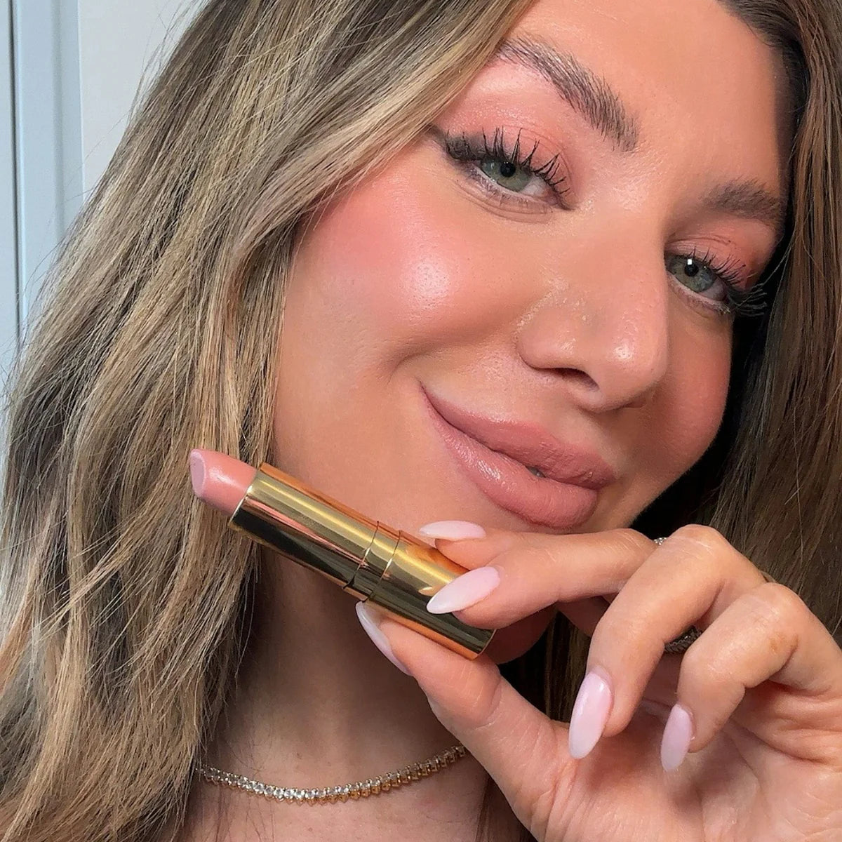 Gee Beauty Luxury Matte Lipstick | Gold Signature Collection